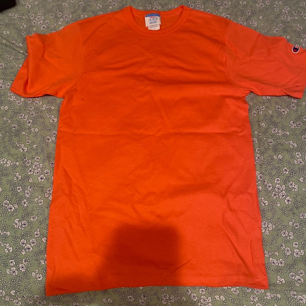 Champion t-shirt